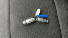 Nissan Qashqai 1.3 DiG-T MH N-Connecta 5dr Petrol Hatchback